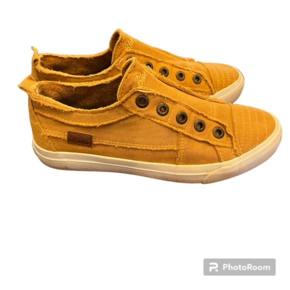 Blowfish Shoes Blowfish Ladies Sneaker In Mustard Poshmark
